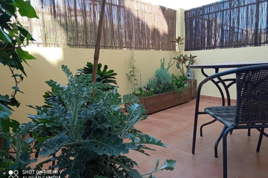 Loft Alquiler Alcalali Apartment Luaran gambar